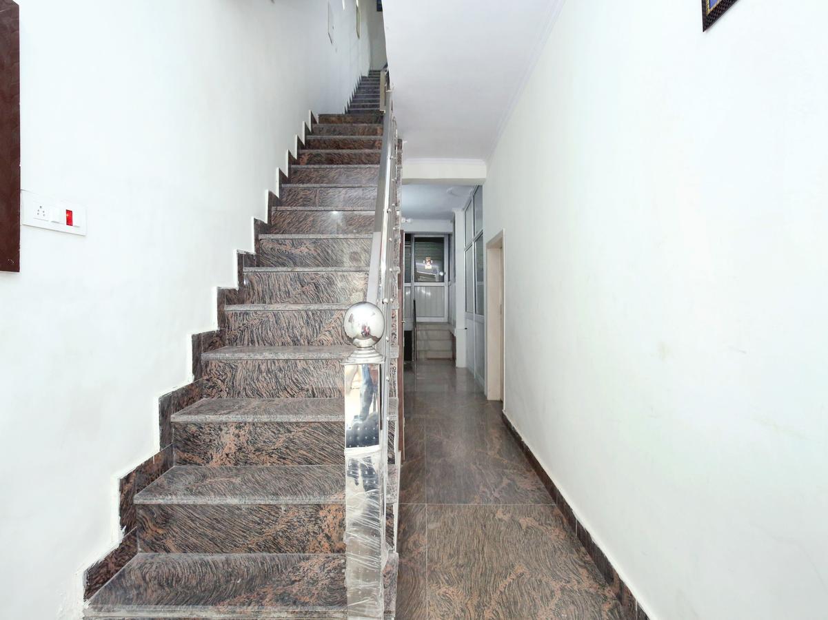 Oyo 10075 Hotel Kaydee Amritsar Exterior foto