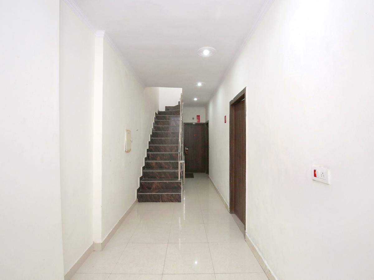 Oyo 10075 Hotel Kaydee Amritsar Exterior foto